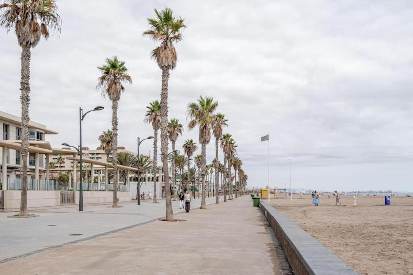 Fivestepstosea - Beach Apartment Valencia Exterior foto